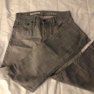 Men’s gray jeans